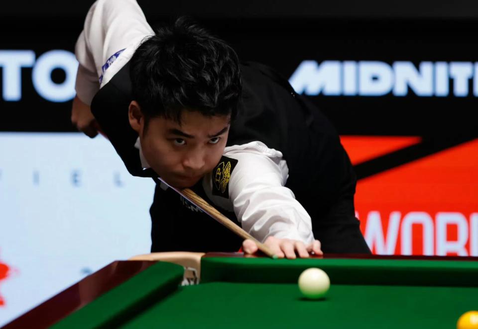 意外！前鲁能外援意外成上港中锋位置新面孔，表现却没达到预期